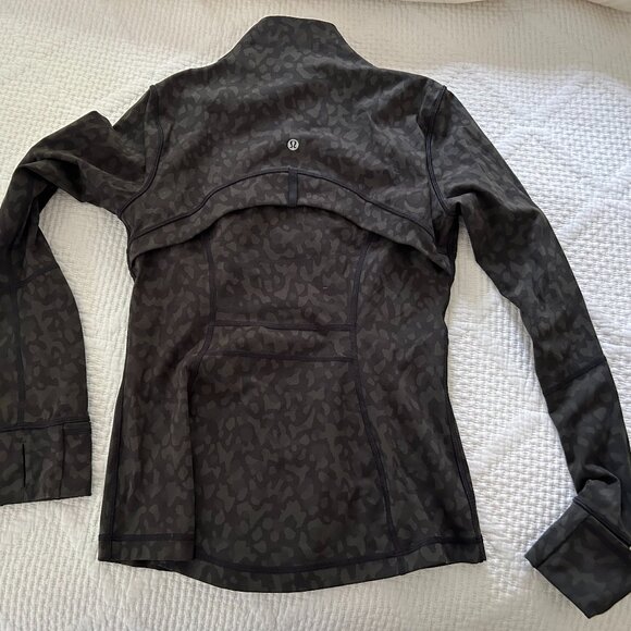 Lululemon Define Jacket Size 8 - Picture 3 of 3